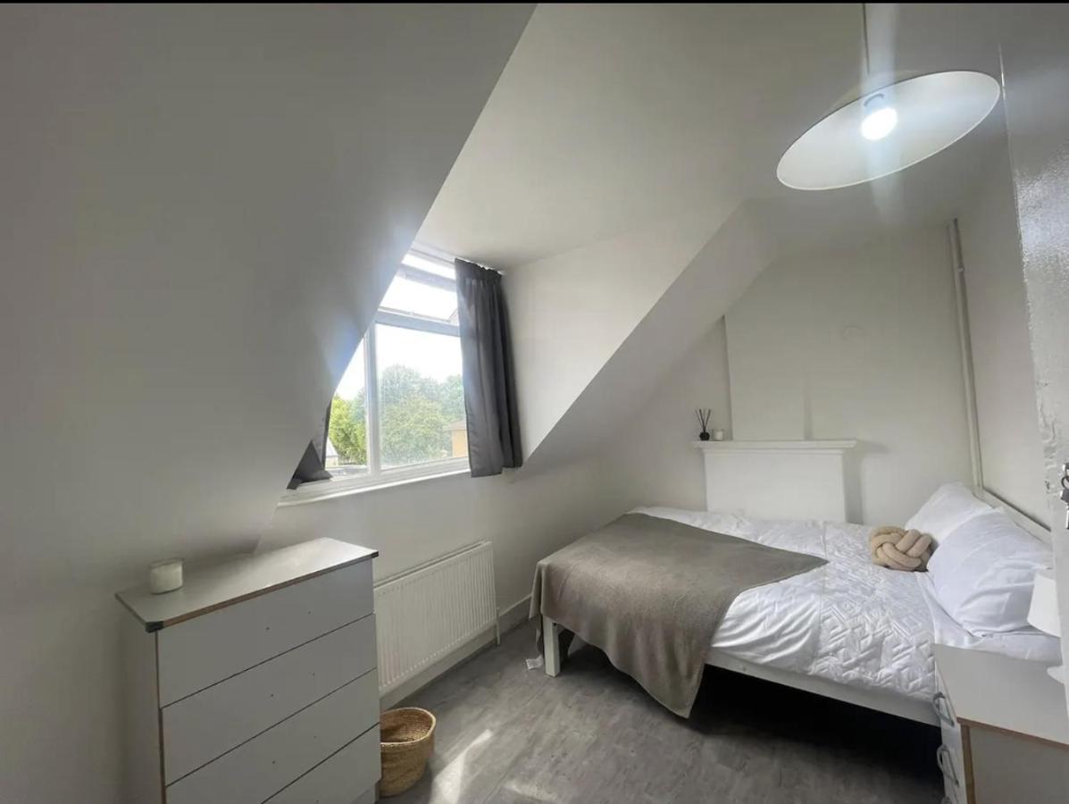 Charming 2 Bed Flat On Tower Bridge Lejlighed London Eksteriør billede